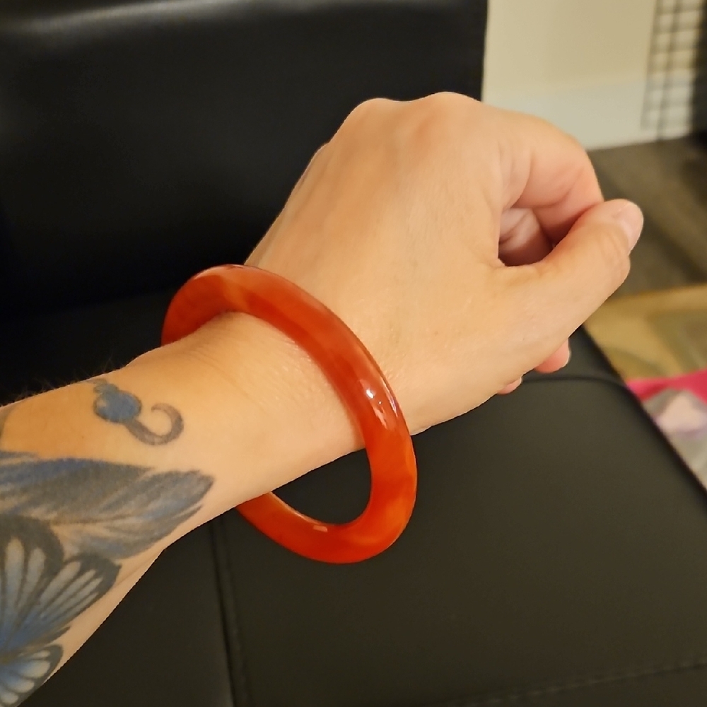 Elegant Red/Orange Bracelet